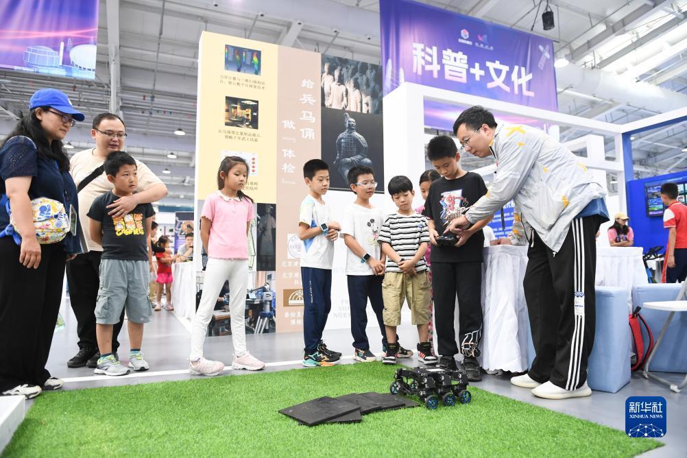 抢庄牛牛棋牌赢金版